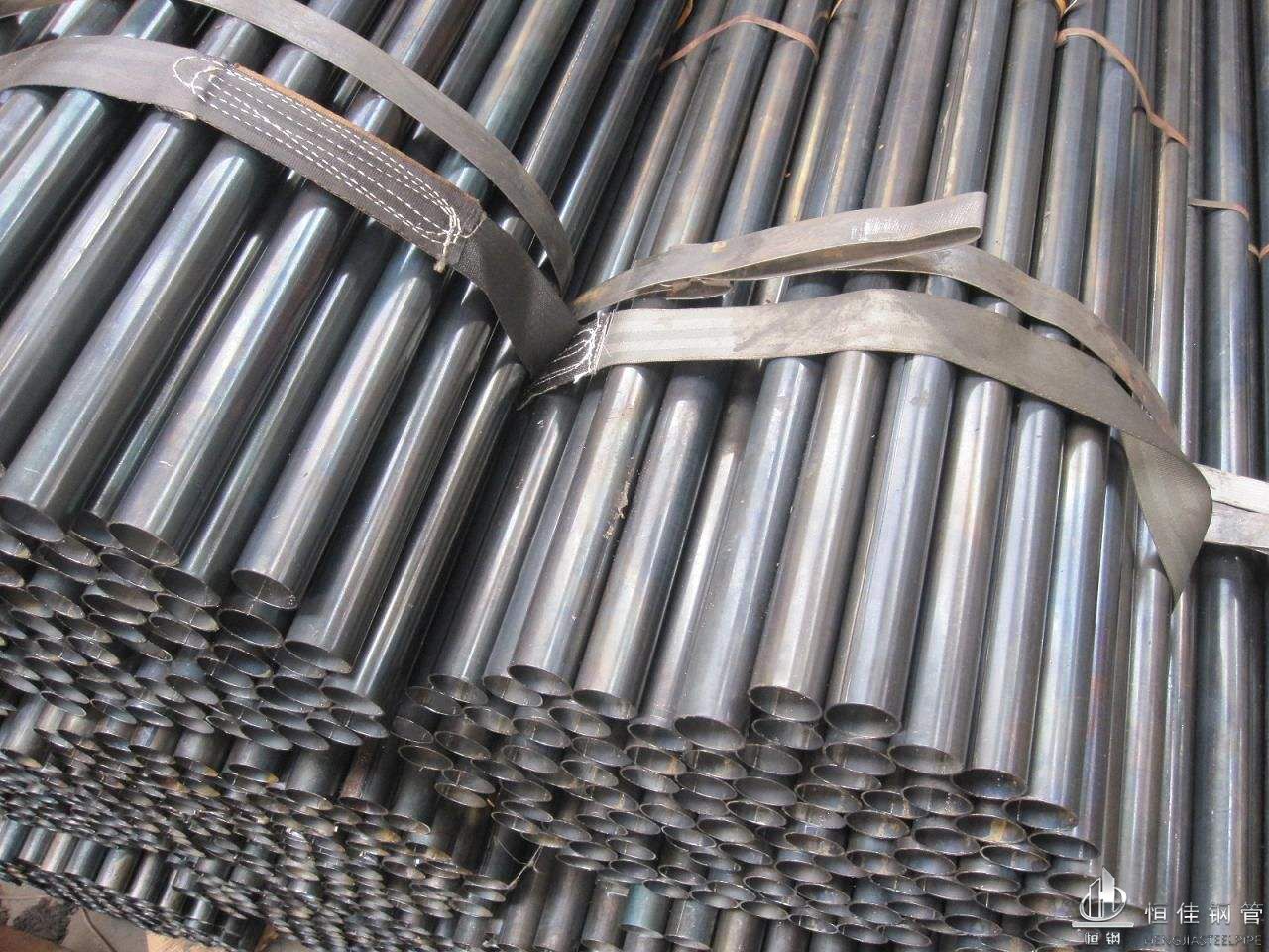 High-Frequency Manufacturer ERW Welded Carbon Steel Seamless Pipe